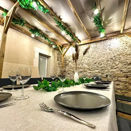 Vue Nature , Terrasse , Piscine Et En Option *